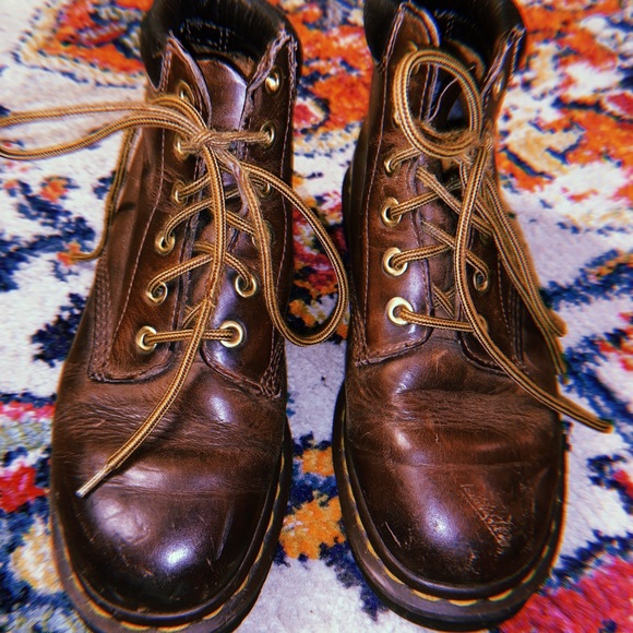 1970s dr martens boots